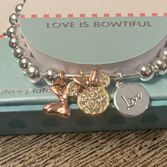 💰ON SALE NEW Disney Minnie Bracelet by LA Rocks silver style. 3 charms,stretchy - Picture 4 of 6